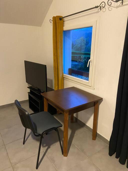 Appartement Familial A Crots Kültér fotó